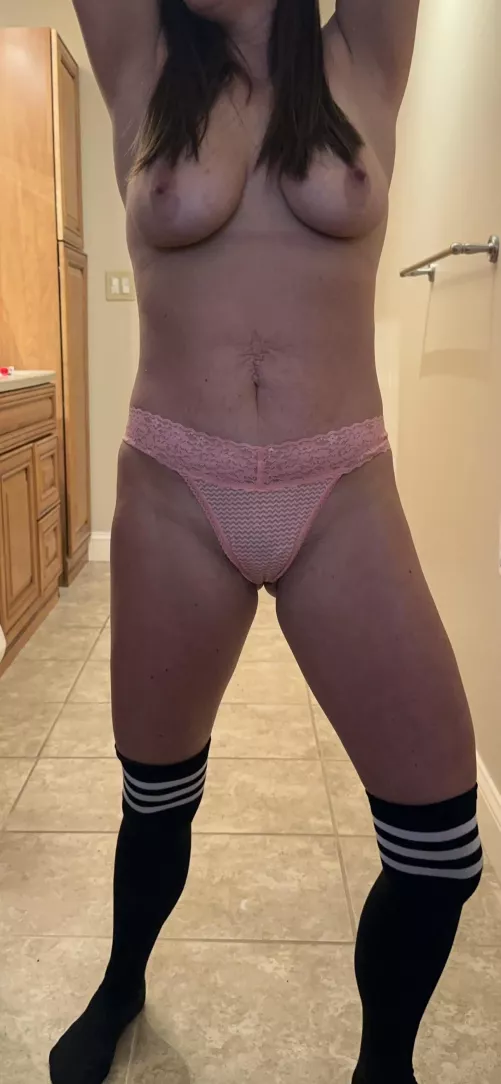 Hungry for cock milf