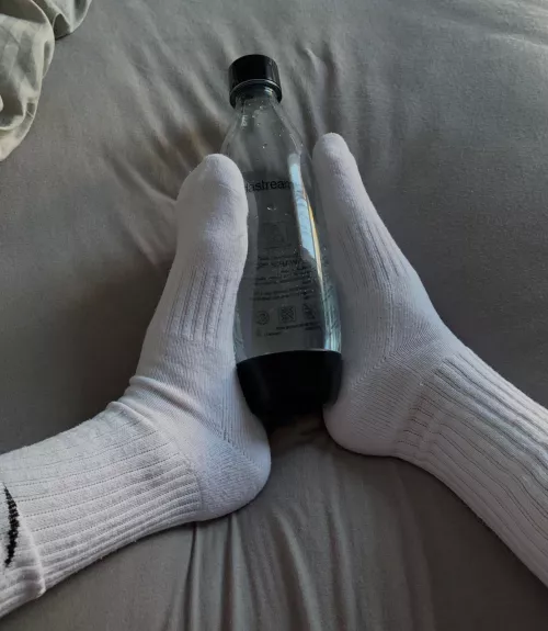 I bet you get hard seeing what I can do with my socks