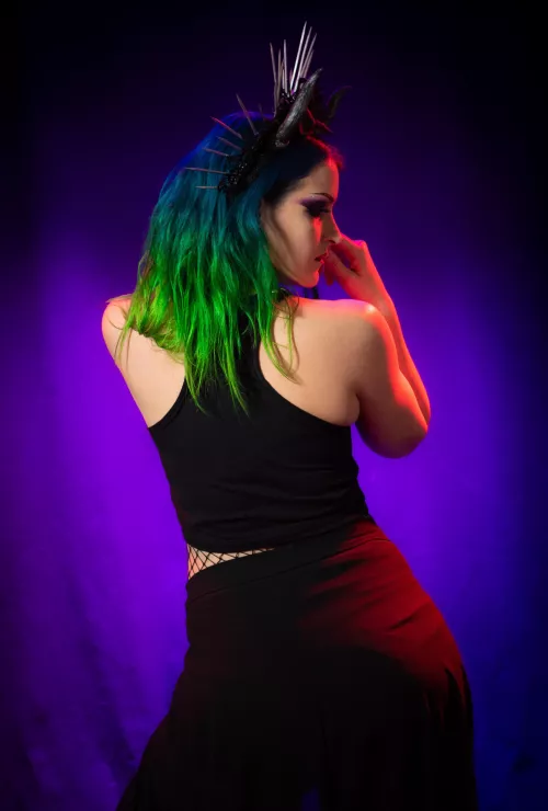 I got new lights, they’re gonna be so fun for spicy shoots