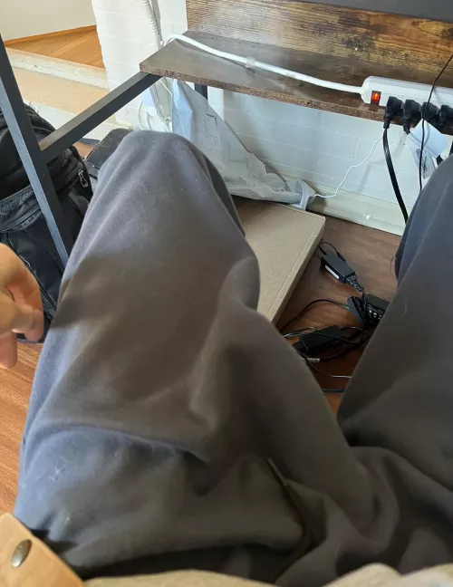 I love how un restricting grey sweatpants are