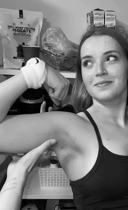 I need your cum (dm)