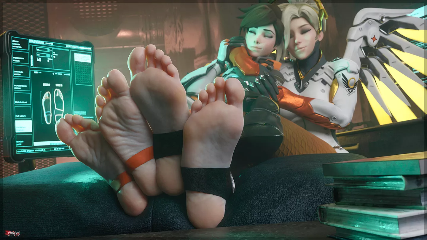Mercy and Tracer Cozy Soles (Snacks) [Overwatch]
