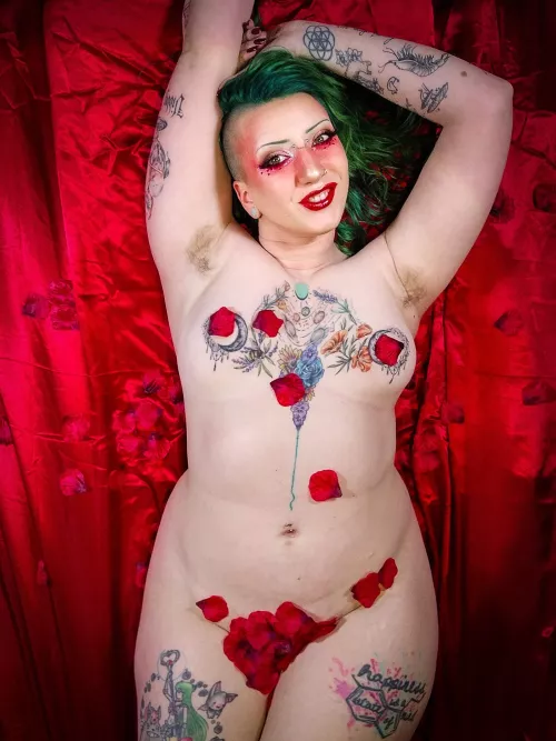 my armpits need a valentine ❤️