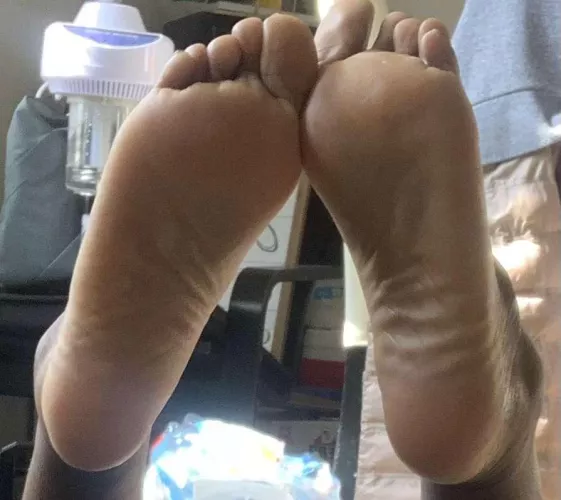 My soles need some glaze to them (: