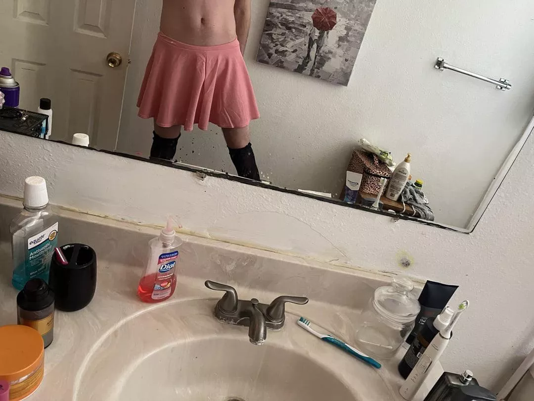 New Sissy meeting her daddy for the first time this weekend ! Going to make me his sissy!❤️❤️