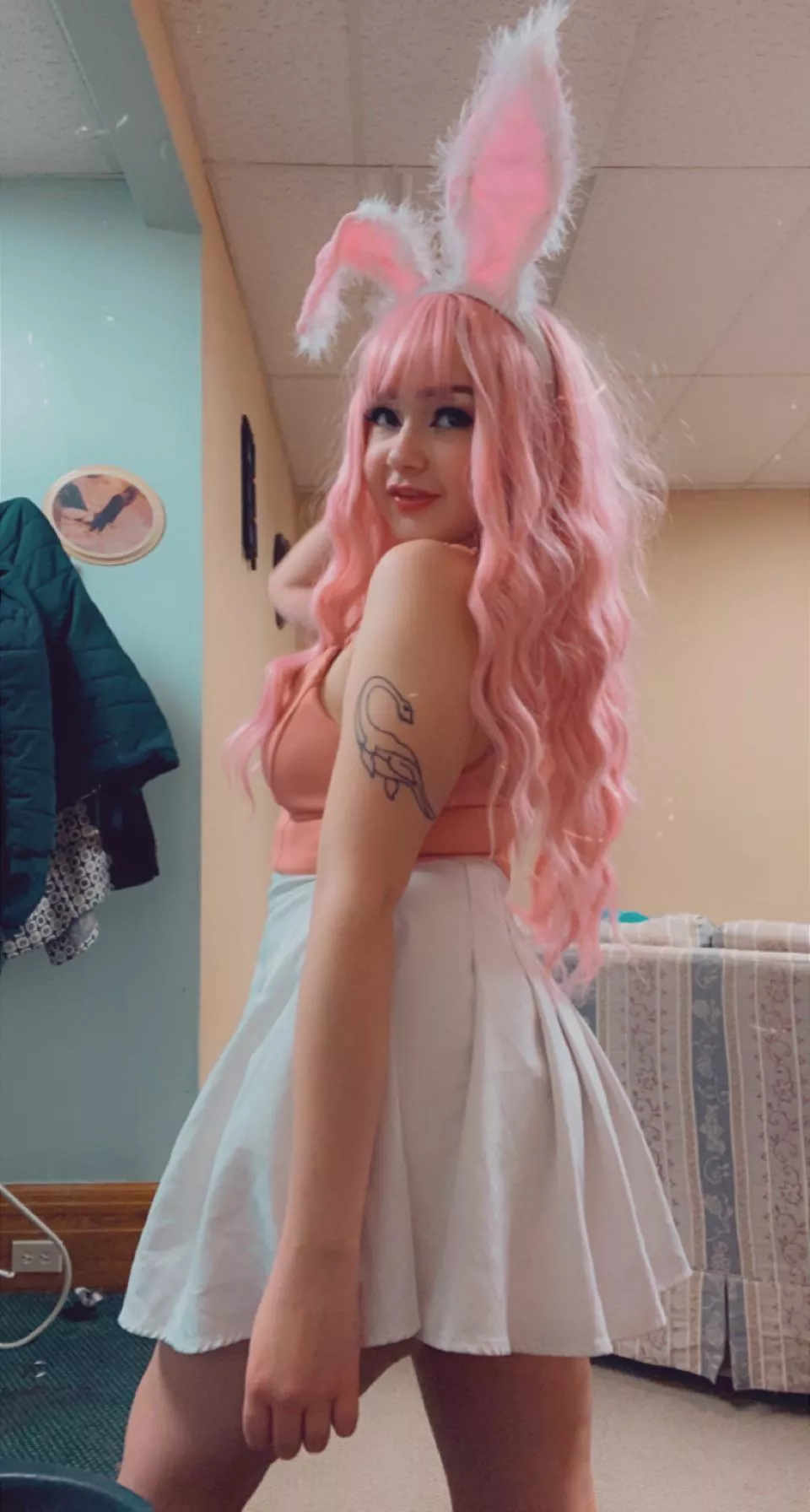 Pretty pink lil bunny