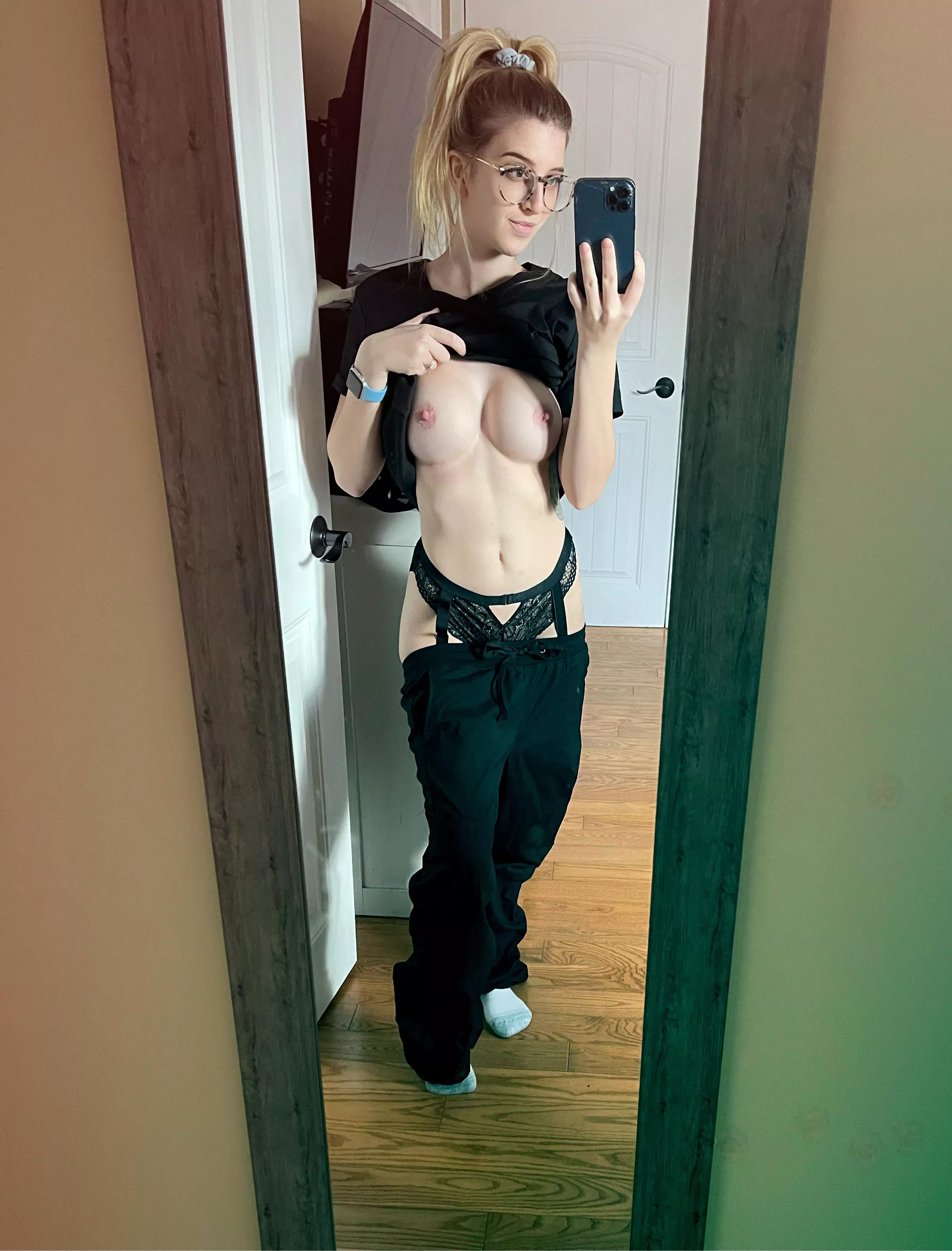 Scrubs + glasses 😈