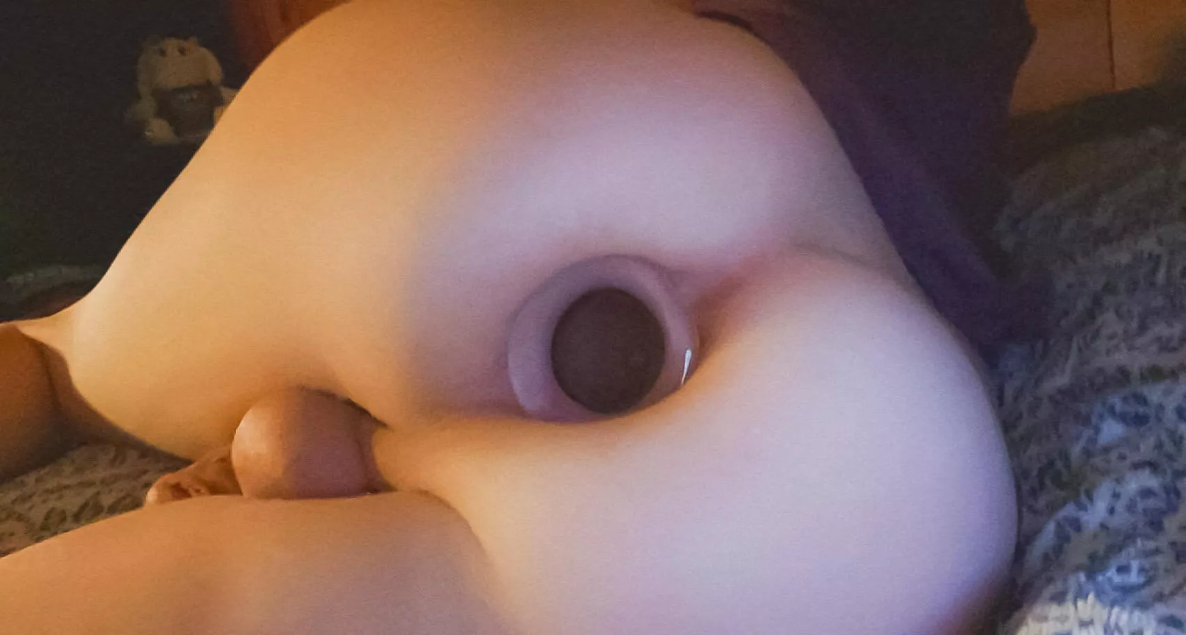 Spending Valentine’s Day alone, I wish a nice boy would come replace my plug.. 🥲❤️