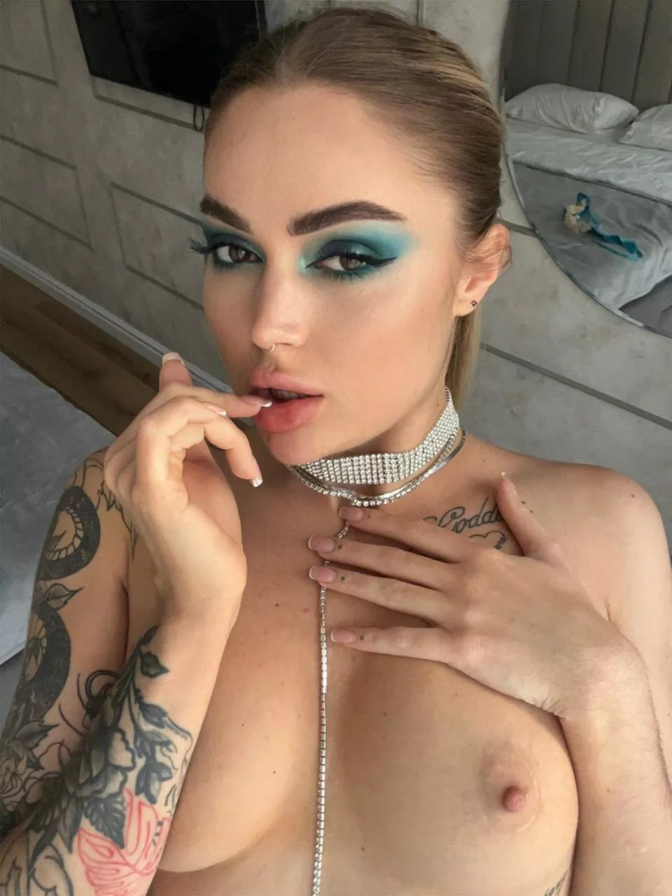 Tell me about your most intimate zones, I want to own your body and your soul