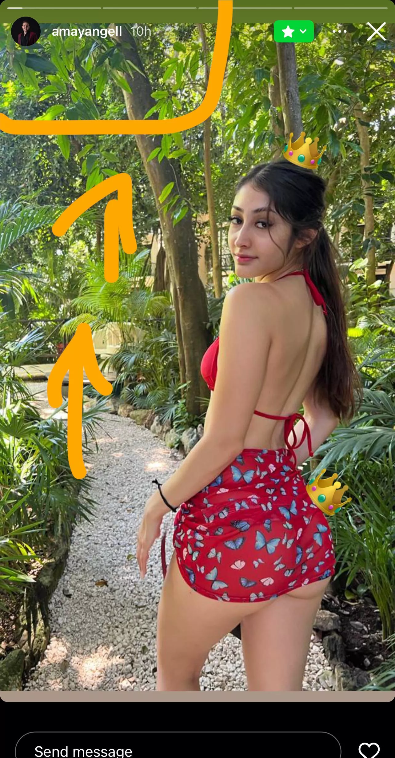 This dude uploads his girl on his close I asked him if I could get in and he said yes and his girl is fiiiireeee 🔥