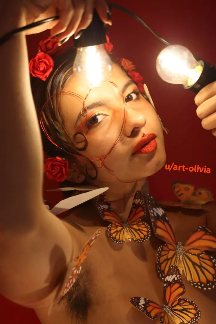 This is perhaps one of the most artistic and beautiful photos you will ever see.