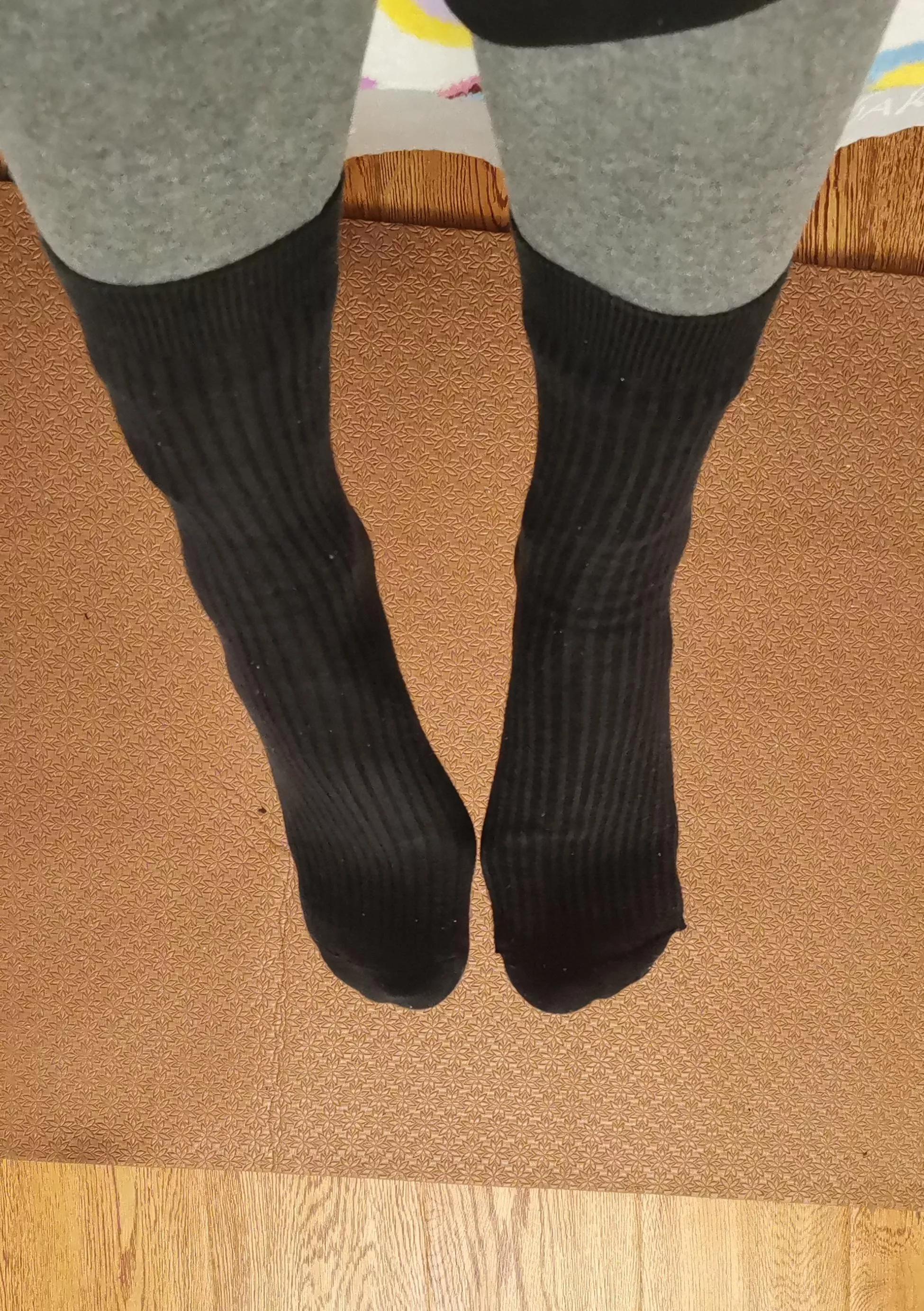 Who else sleep with socks on?