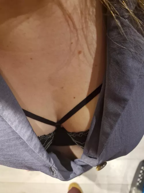 Are you glad I am short?