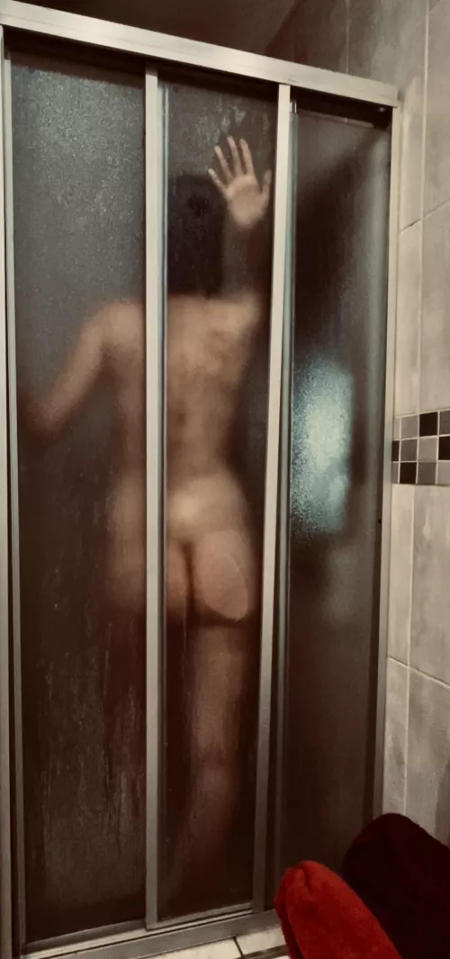 Are you joining to wash my back?