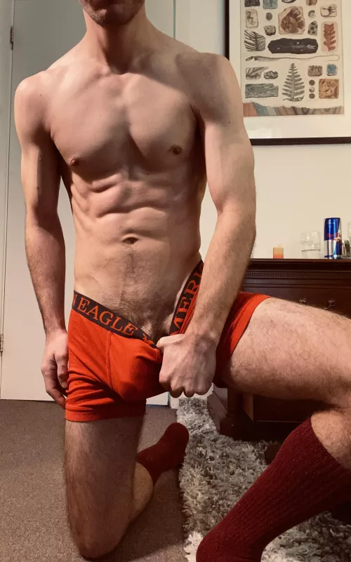 Cum in my mouth while you play your favorite game.