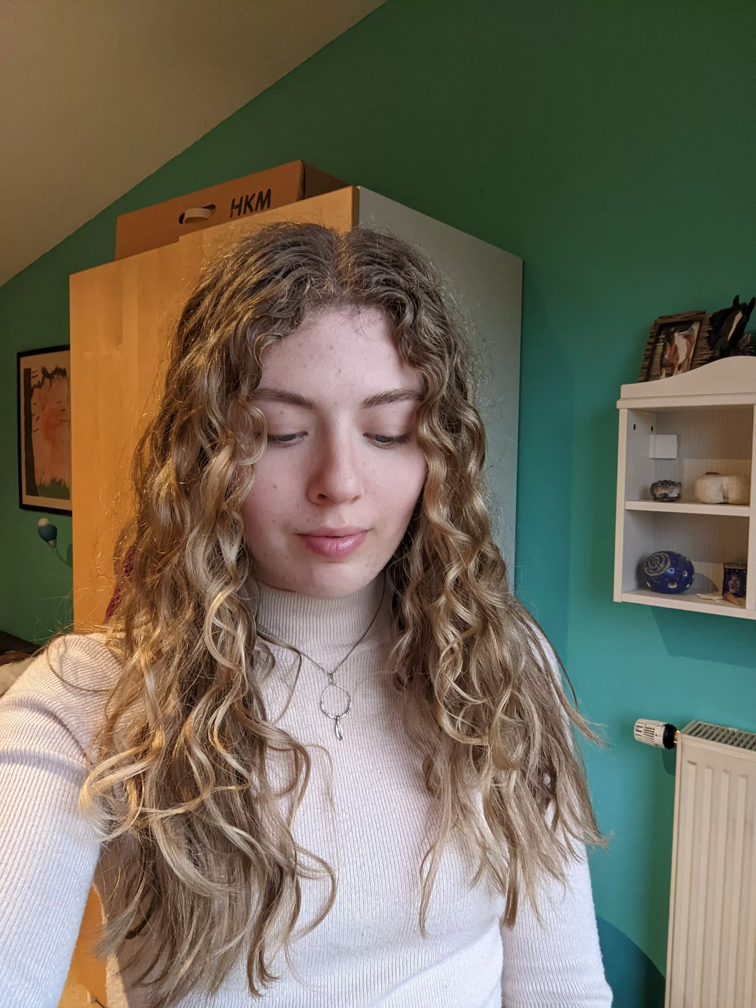 Damn, that thing you got there is really huge! 🍆