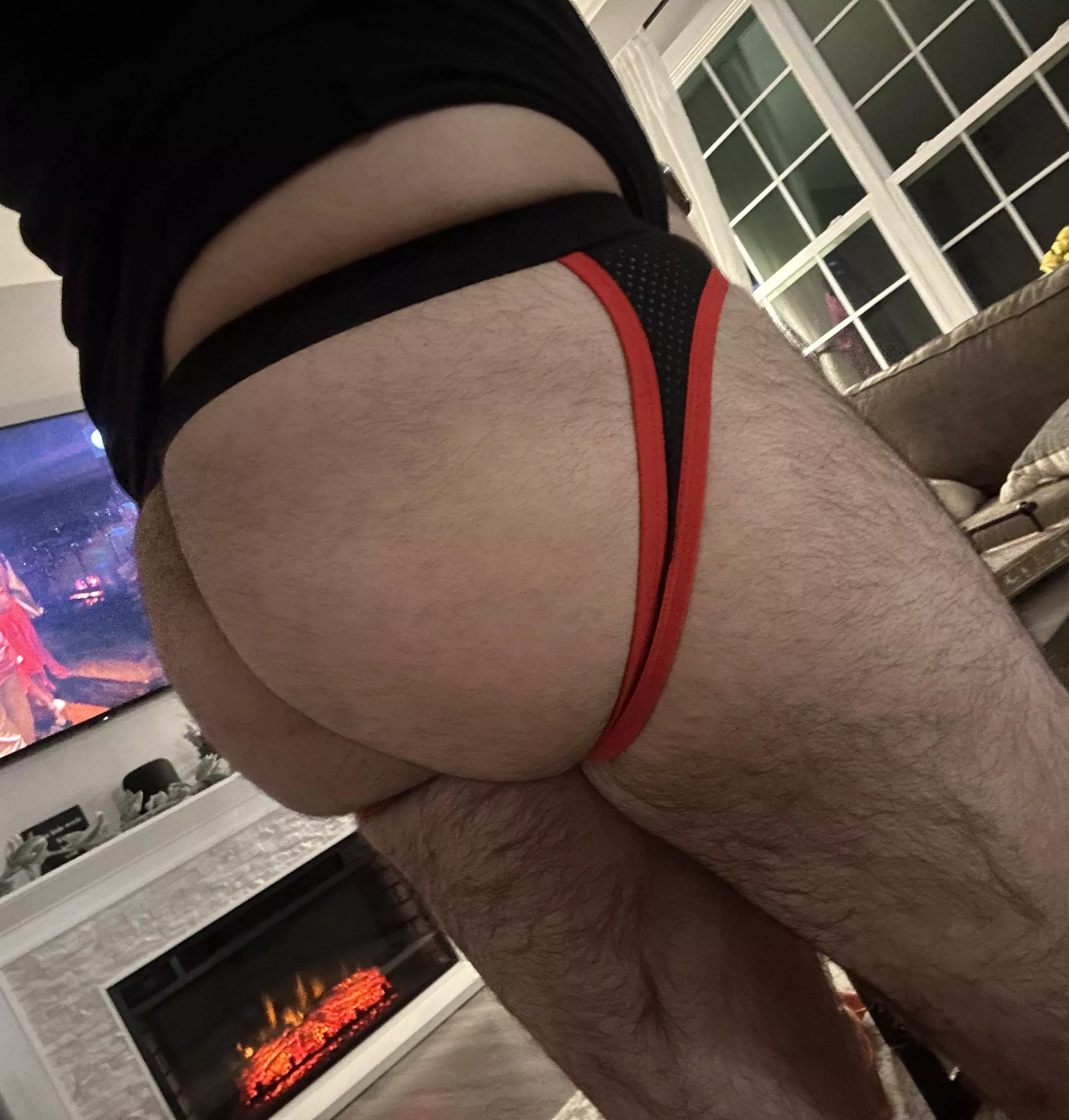 Happy Hump Day! I need to be humped 😈