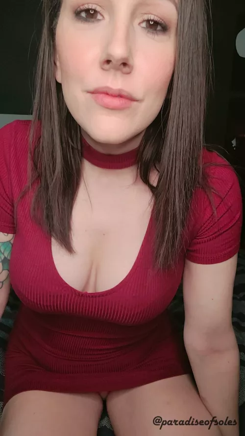 I'm not wearing underwear, but you'll have to come closer to see