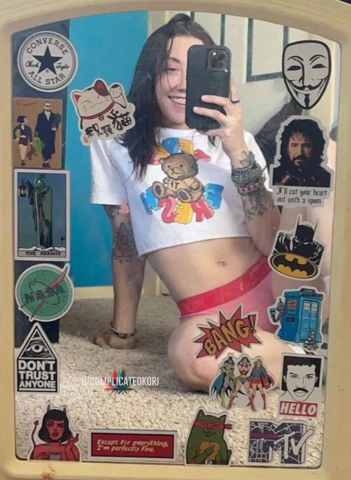 It’s a snow day ❄️ let’s stay in and snuggle