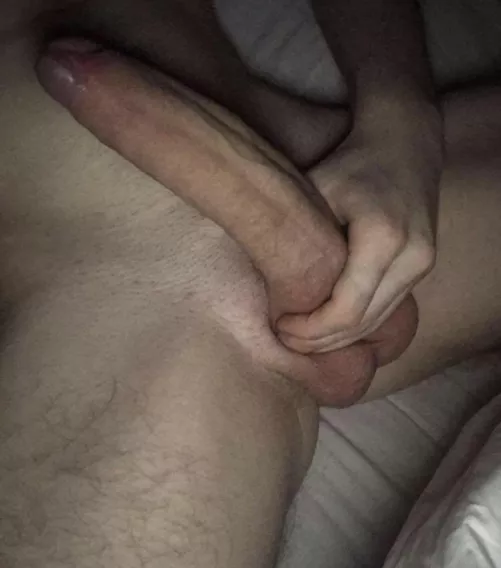 just playing with my morning wood before starting the day…anyone want to play with it instead? 😈