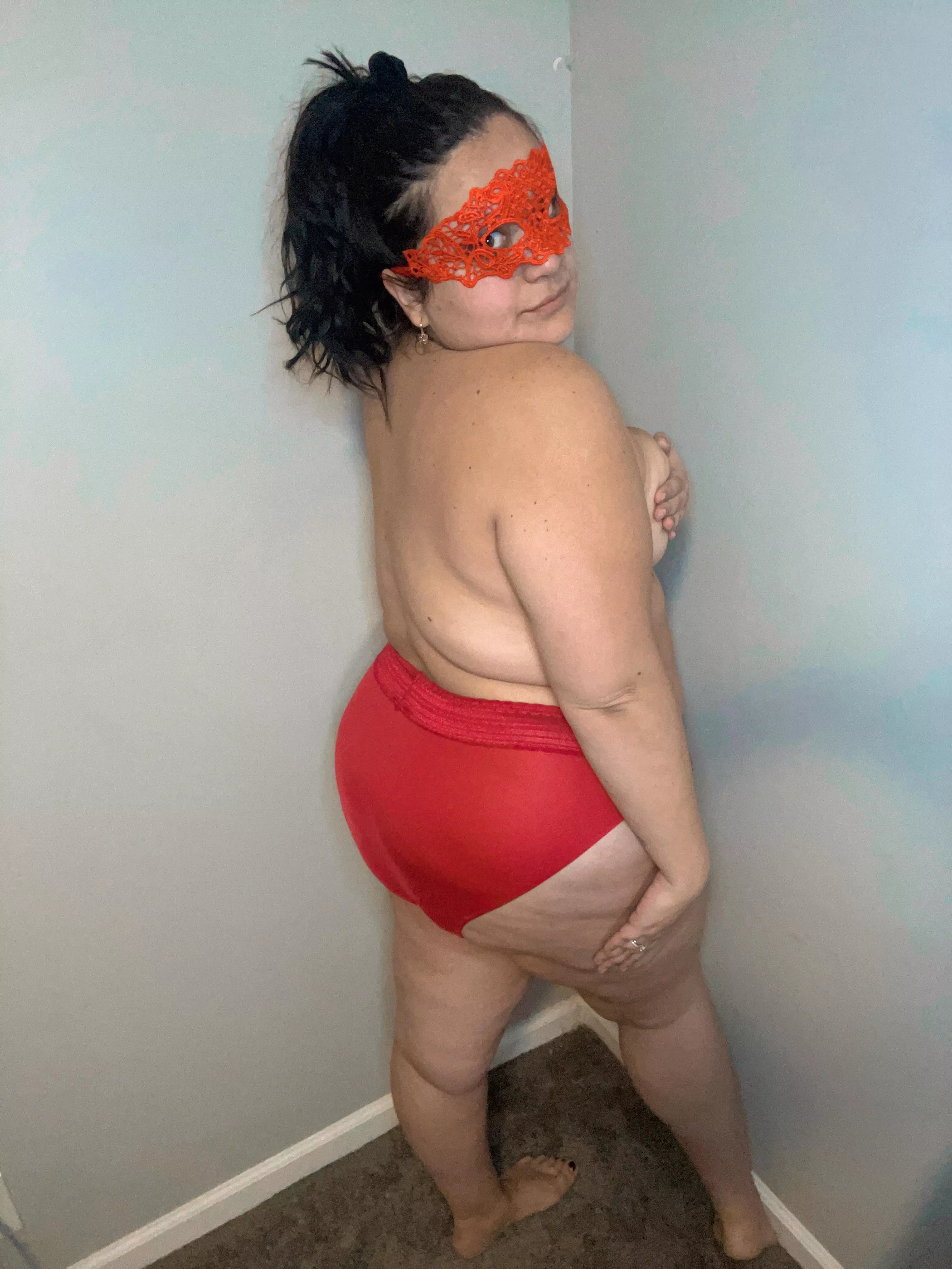 Just your chubby little lovebunnie 💋