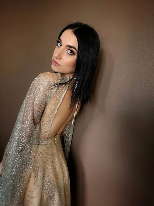 Let me know if you are into me