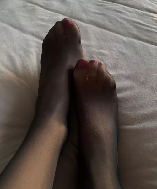 My feet are craving some white juice, can it be yours?
