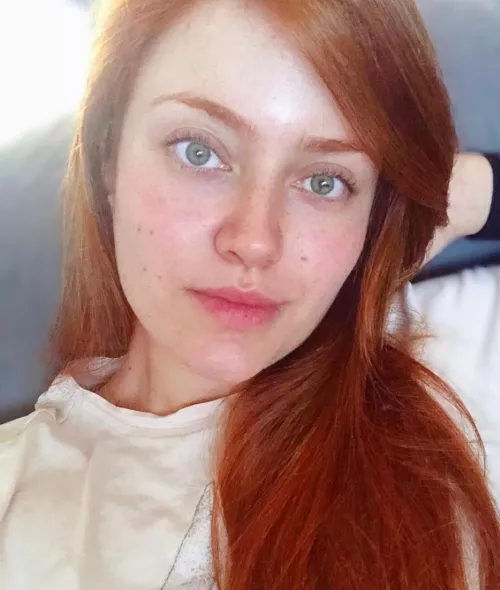 No makeup no filter, regular selfie