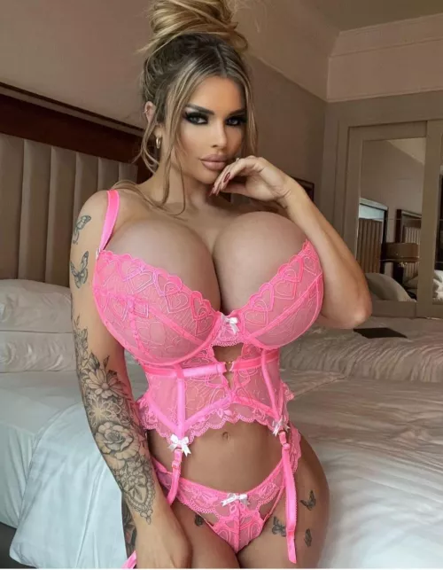 Paige British - Ultimate Fucktoy