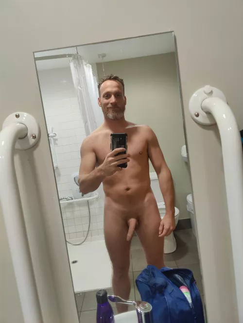 post shower pic [39]