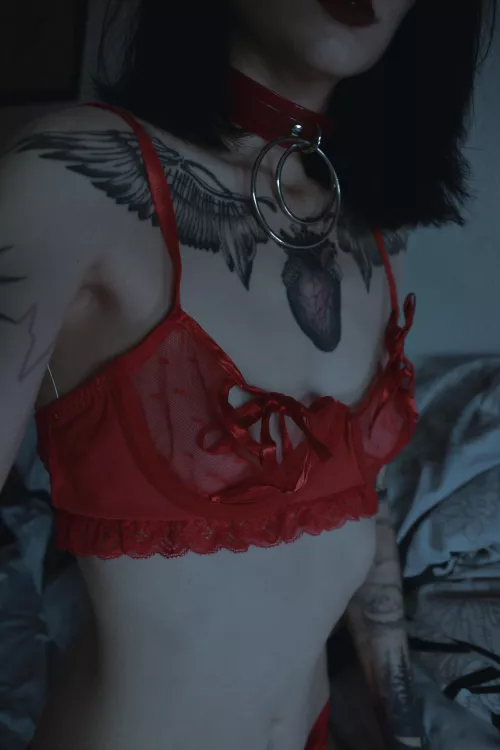 Red chokers and red lingerie. That's what I love.