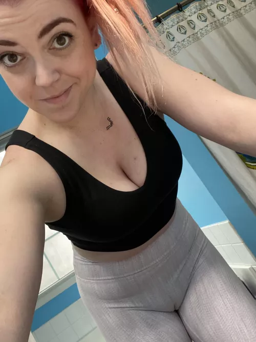 Taking the new leggings for a gym sesh