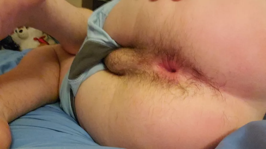 Wanna be my valentine? (DMs open)