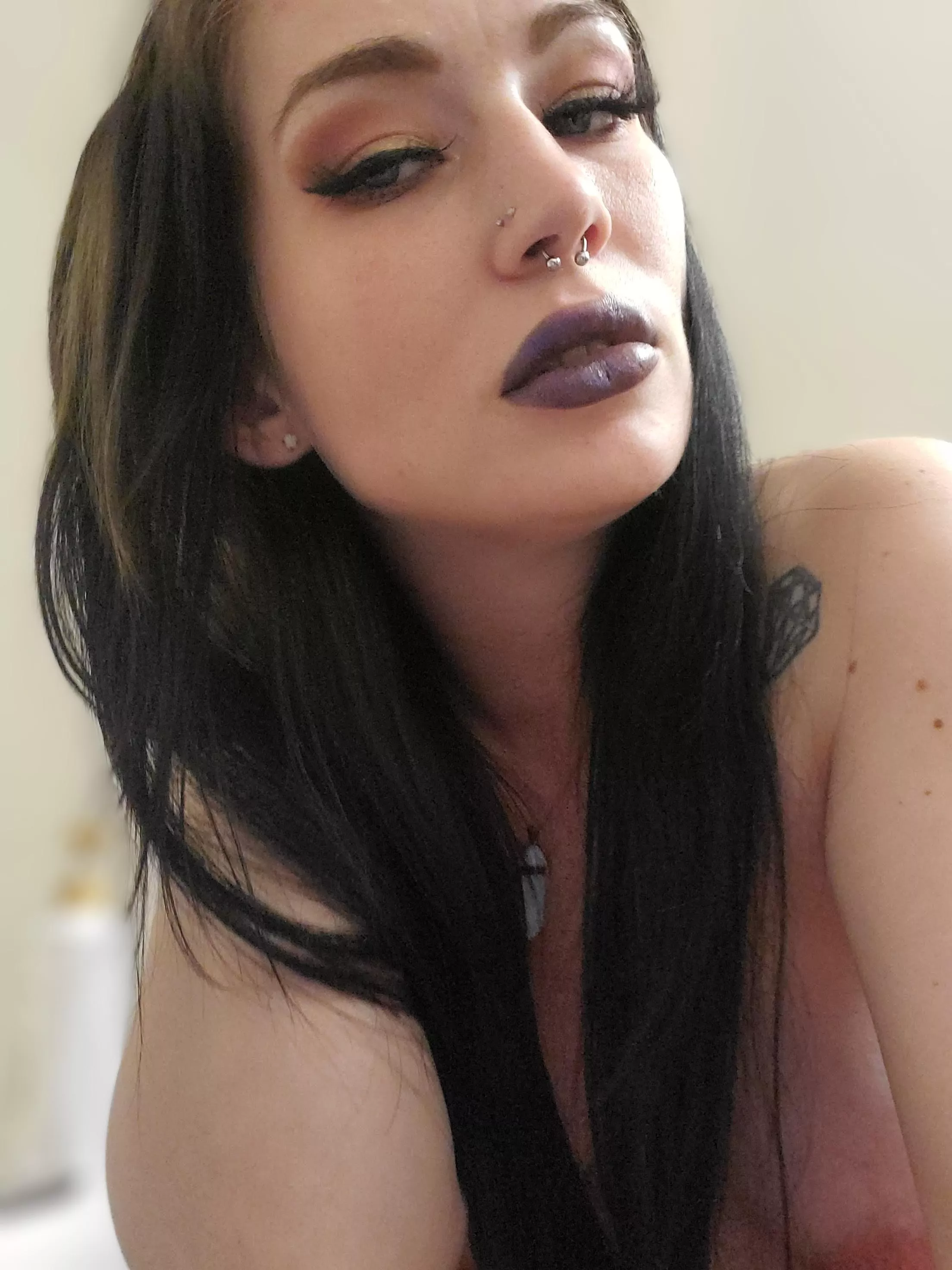 want a black ring around your cock