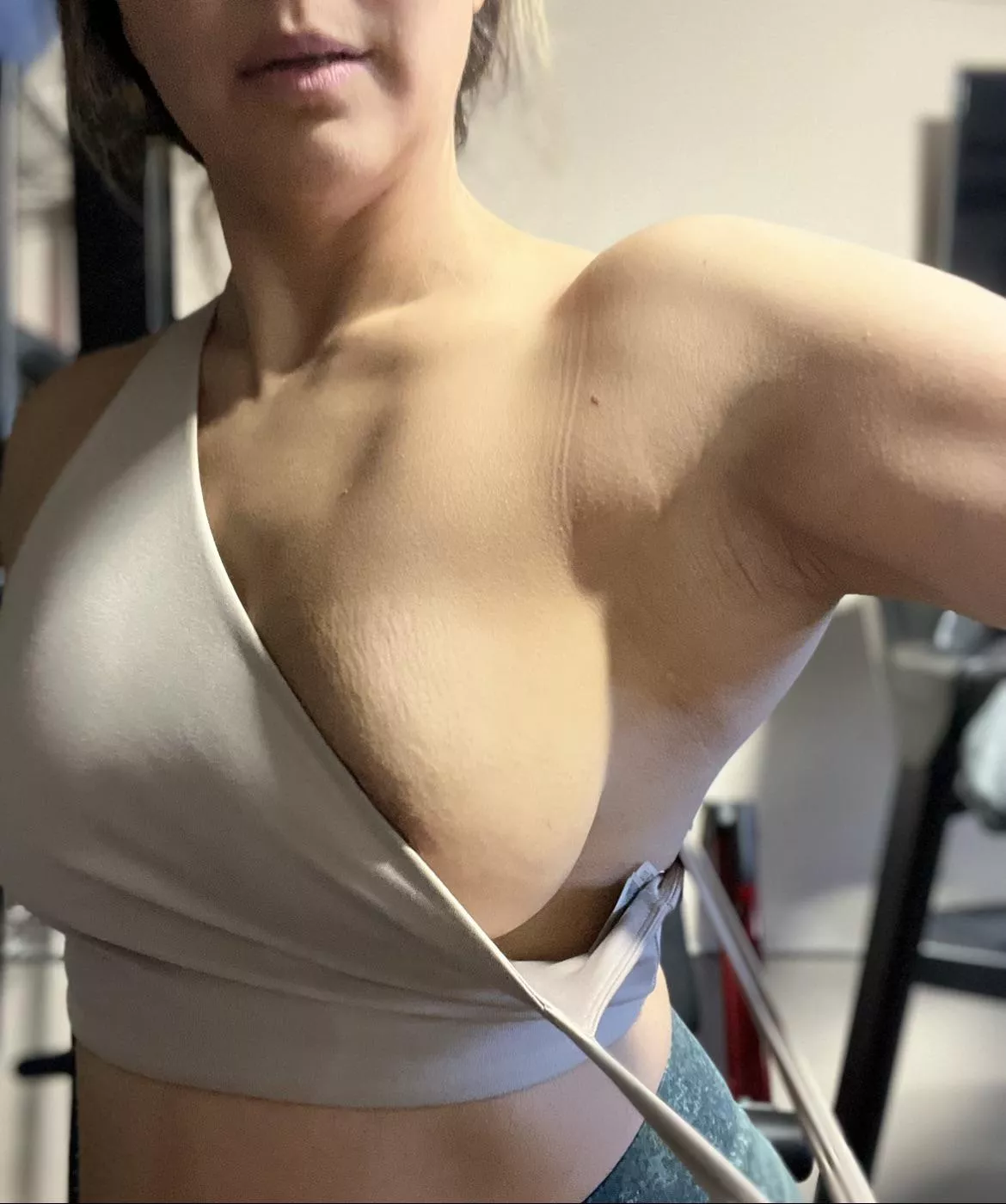 Workout and get naked with me [f]