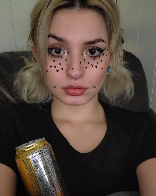 Would you please help me ruin my makeup? ♡