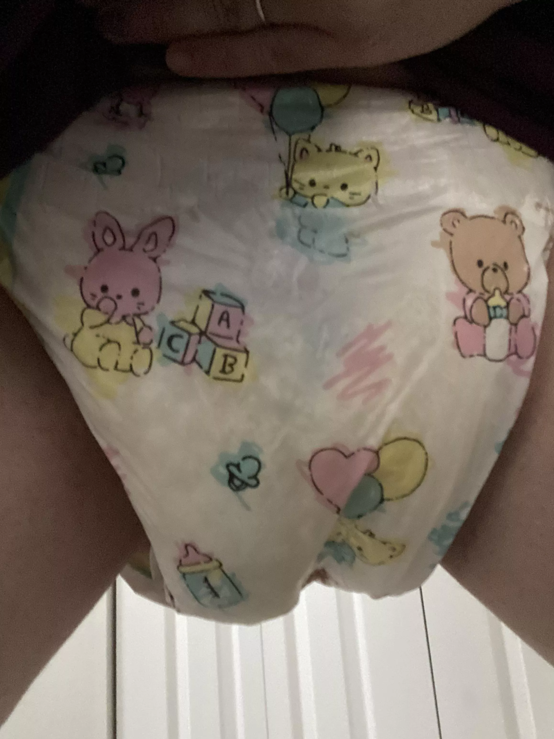 You guys took the dare last time. Fine! I dare you to change this diaper 😏😩 F25