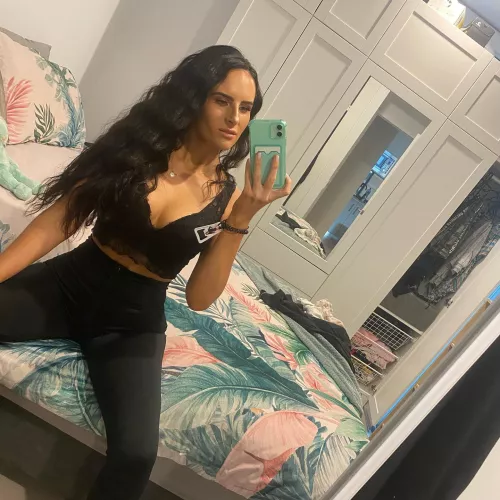 You pulling out or cumming deep inside mommy?