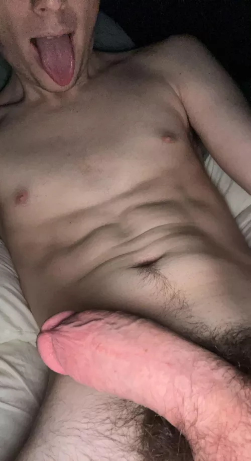19 GAY will jerk off to any friend family member, etc. send me weird porn will jerk to anything @h_ng113