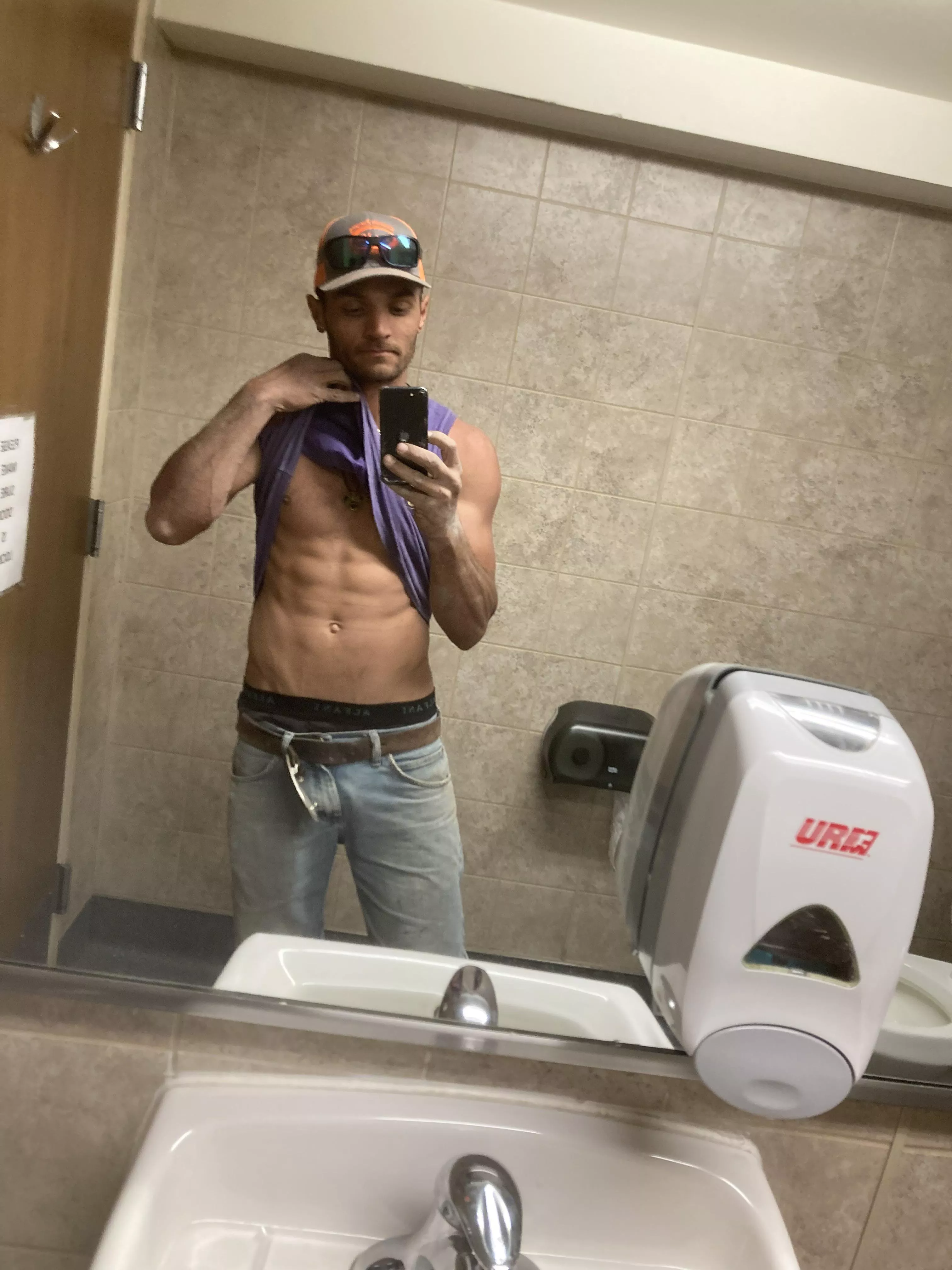 [30] ladies, want to see more?