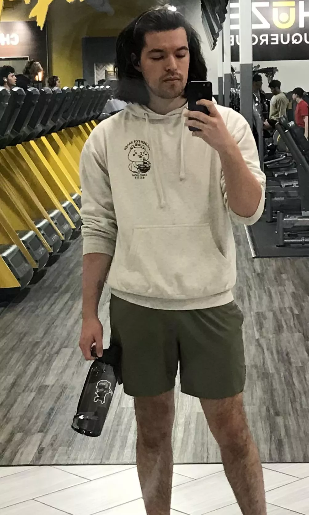 Another night spent at the gym. Good morning 👋🏻