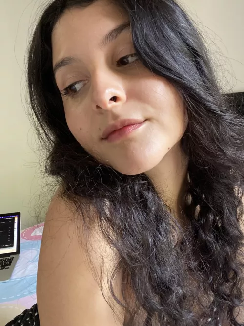 Arrows up if you’re 7 inches or below ! Plssss say yes 🖤 [Domme]