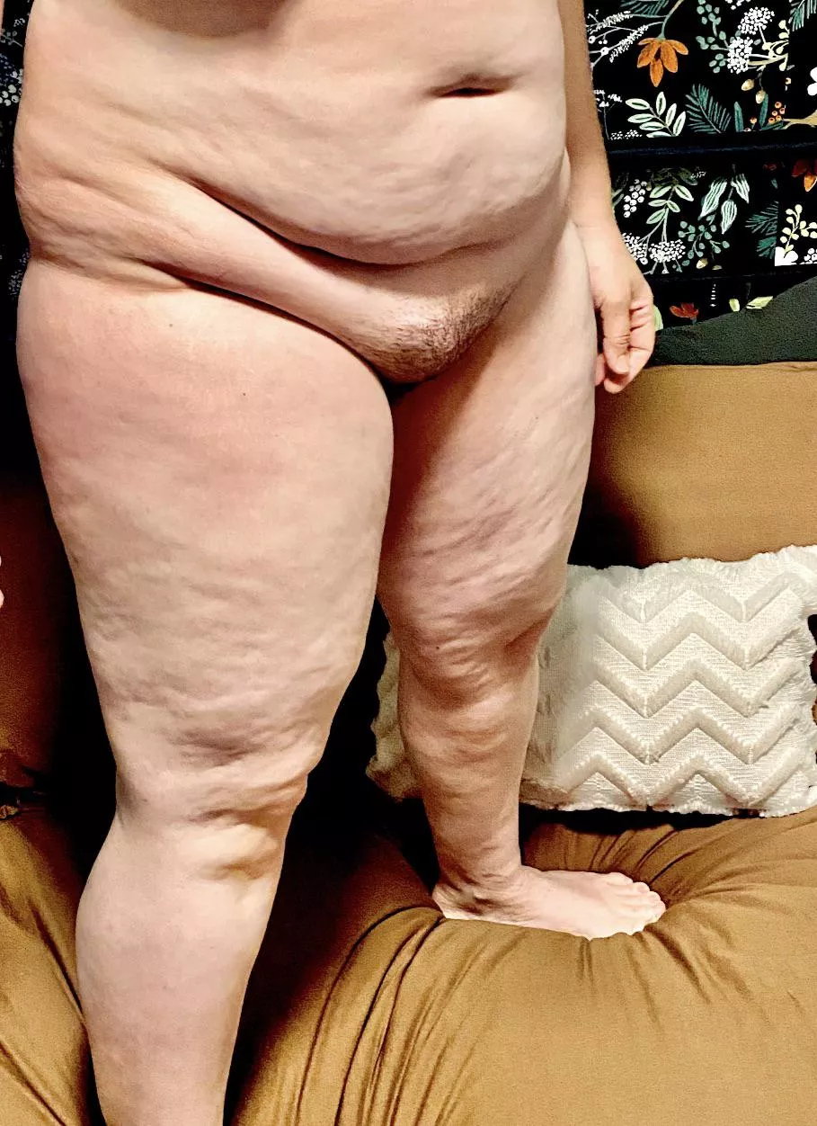 Bbw wife chat . Showing the wife off . Come join. Let me know for the invite