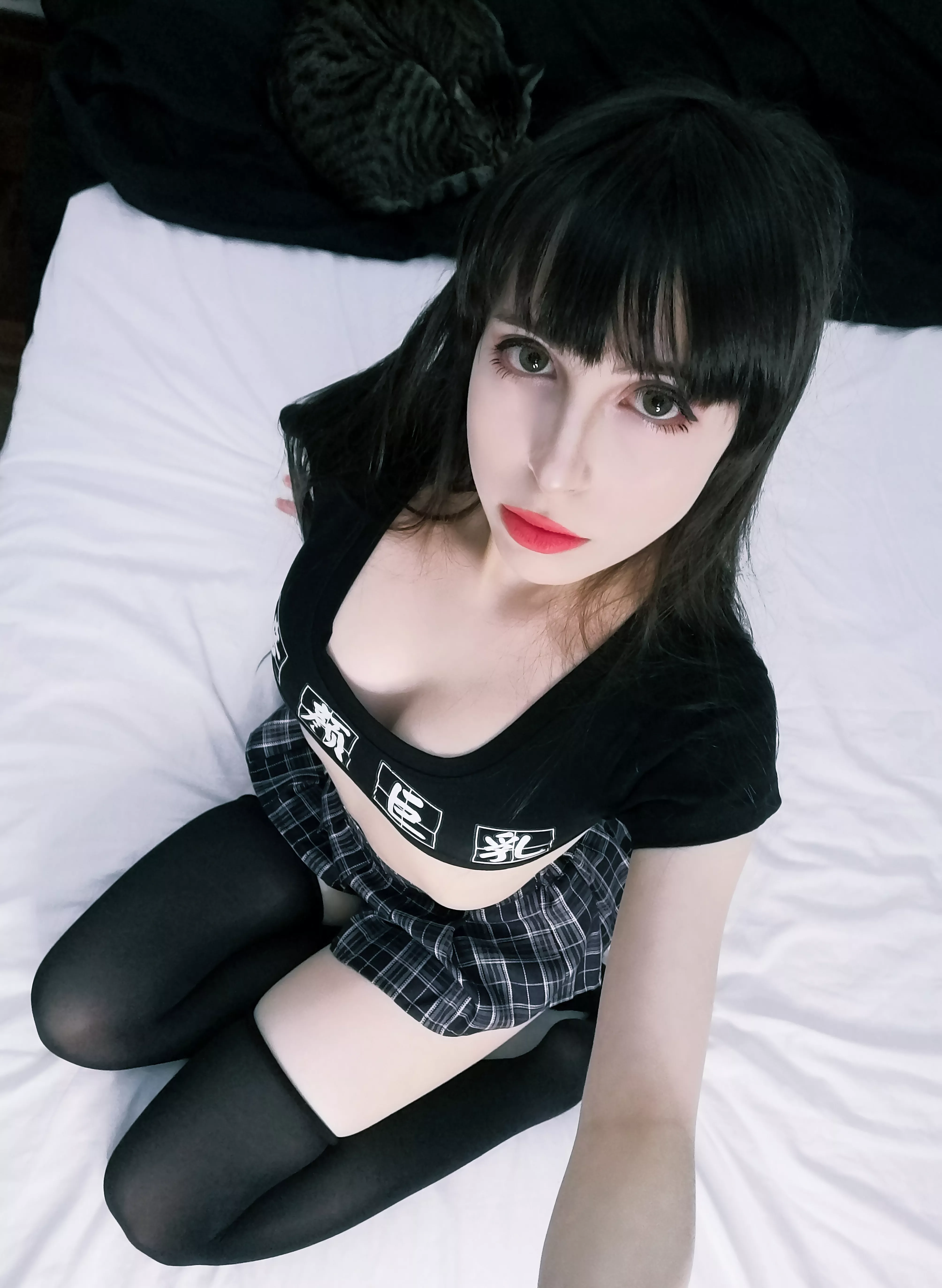 Do you like this spicy outfit?💕