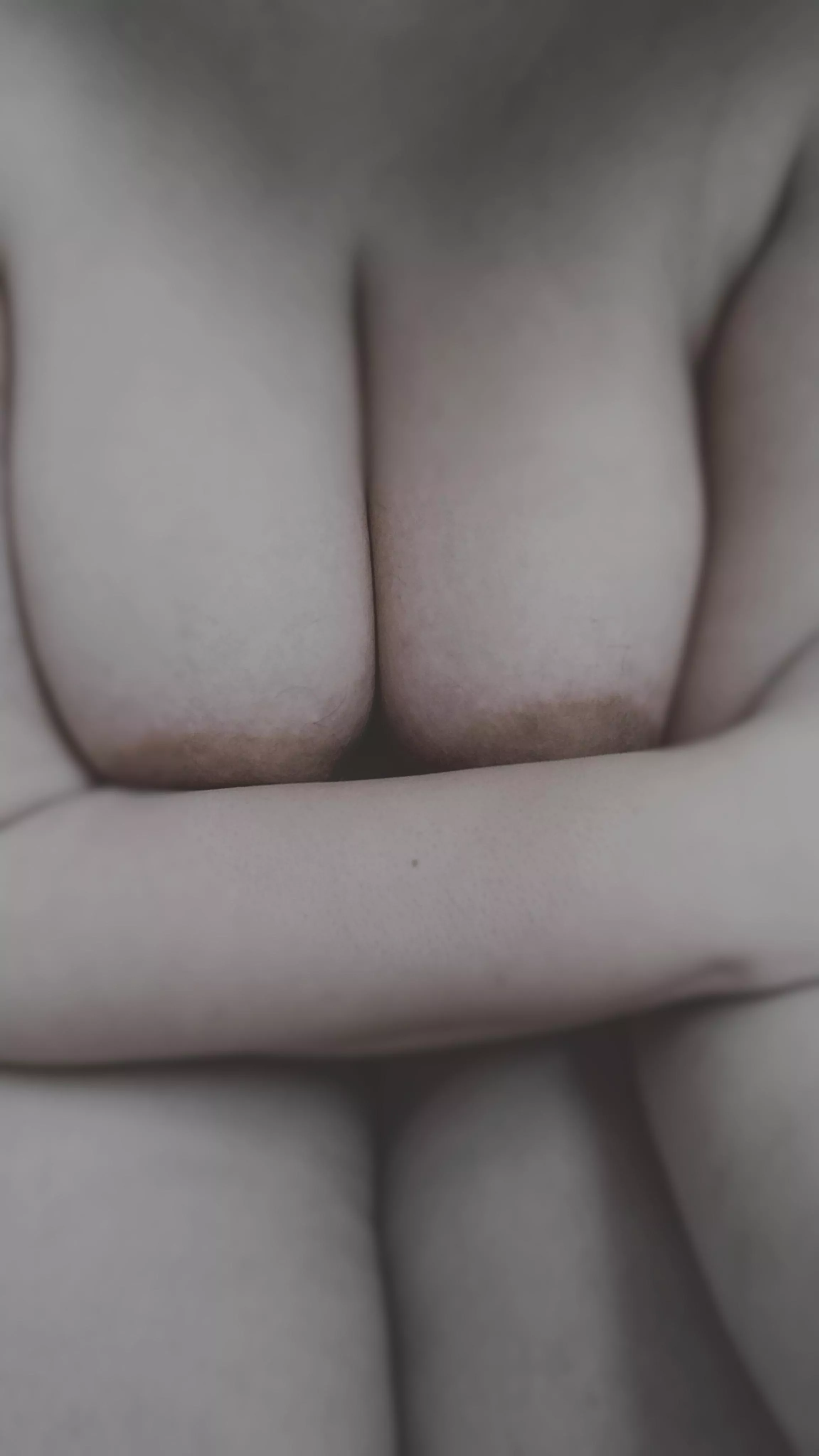 f, 26, 170, 164. I have a beautiful life but I'm far from family. They are slowly moving on in their lives faster than I am. The world is a lonely place. I find solace in erotica these days.