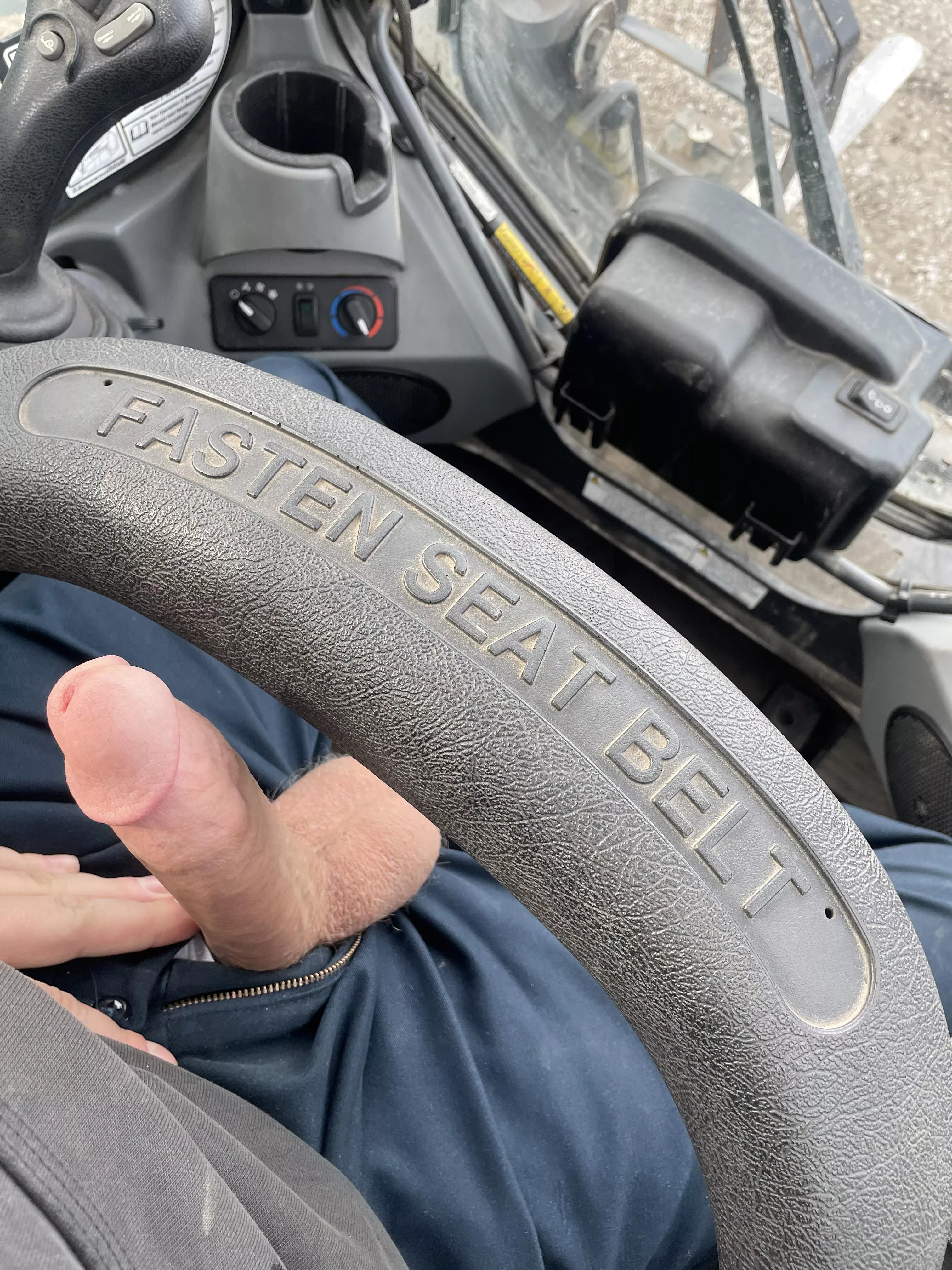 Fasten your seat belt 😏💦