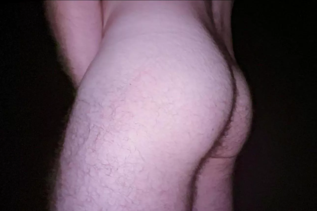 Hairy ass