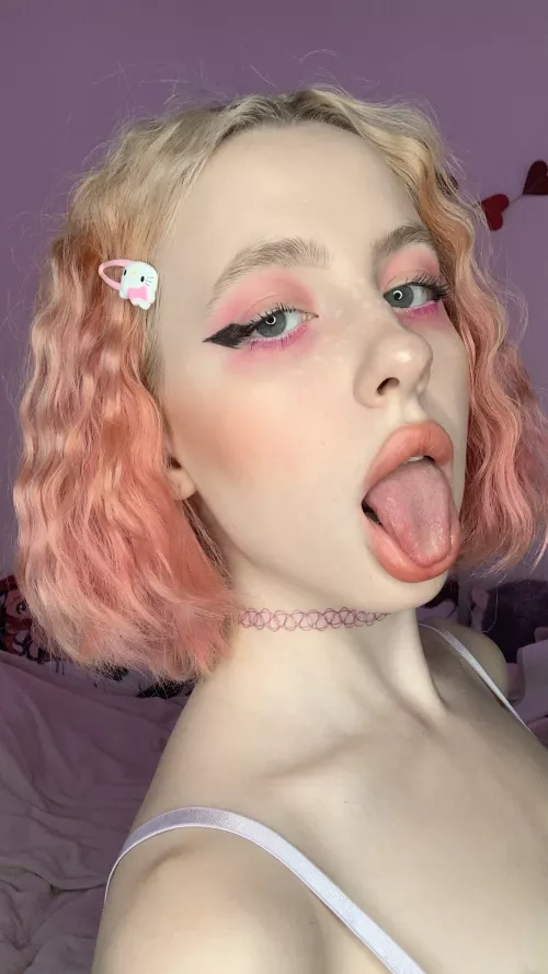 i would give you a lot of pleasure with my tongue