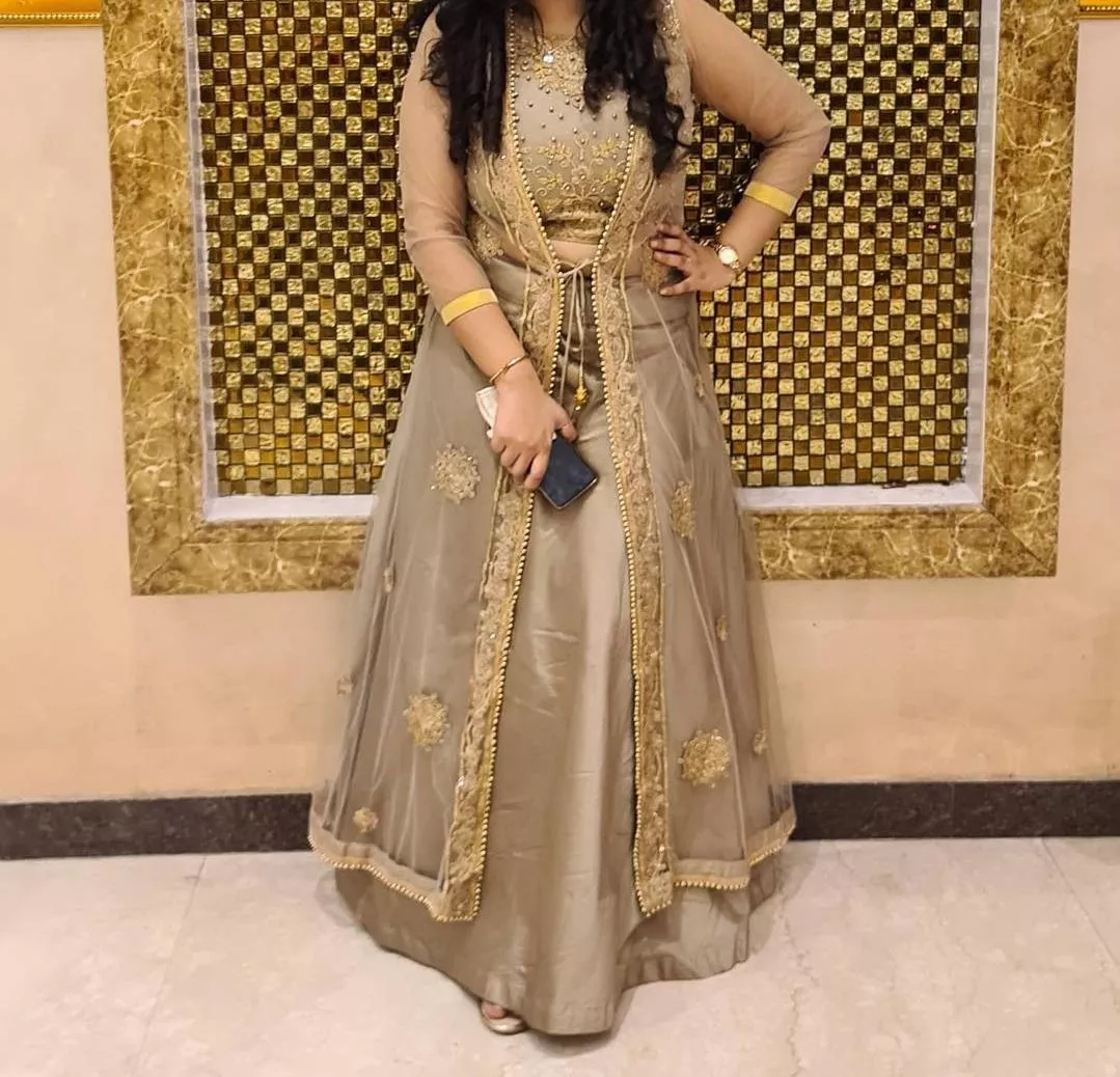 Internet pe random girls dekhli ho to ye dekho meri bhen