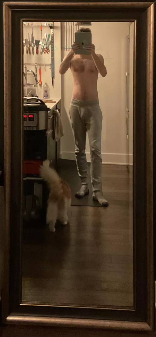 iPad selfie like a fucking boomer